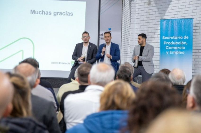 Julián Álvarez y Juan Cuattromo se reunieron con cámaras empresarias y comerciantes de Lanús