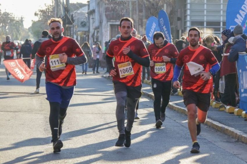 Julián Álvarez participó del 28º Maratón del Club Lanús