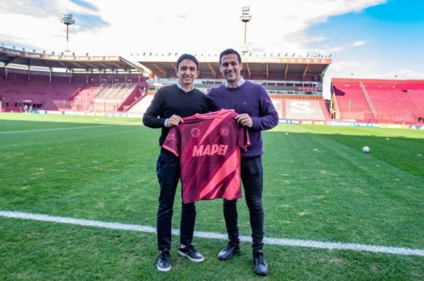 Julián Álvarez y Luis Chebel se reunieron en vísperas del Maratón del Club Lanús