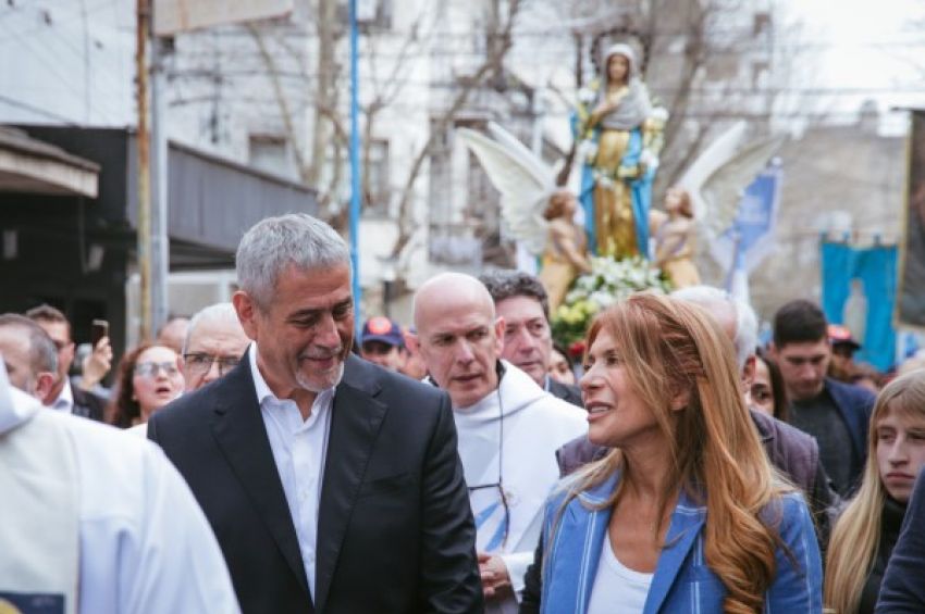 Ferraresi encabezó la celebración de las Fiestas Patronales de Avellaneda